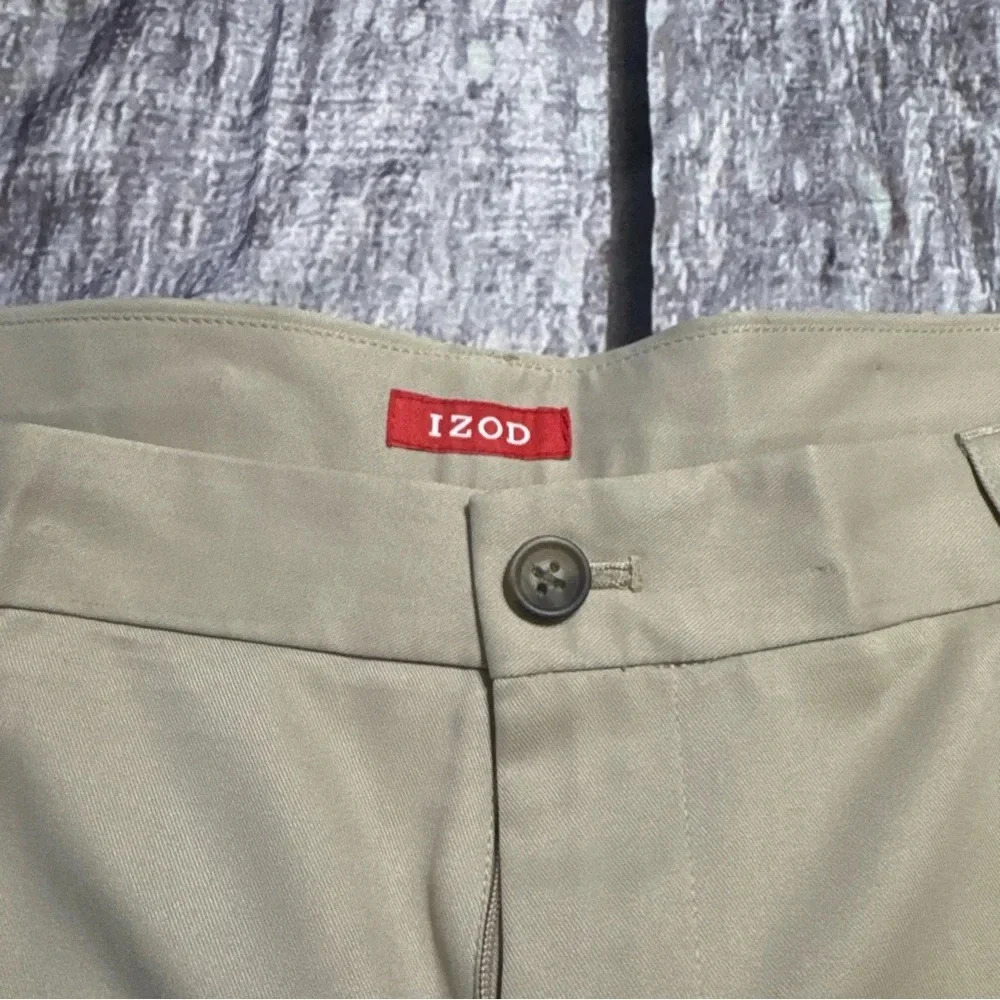 IZOD Golf Shorts - Picture 2 of 6
